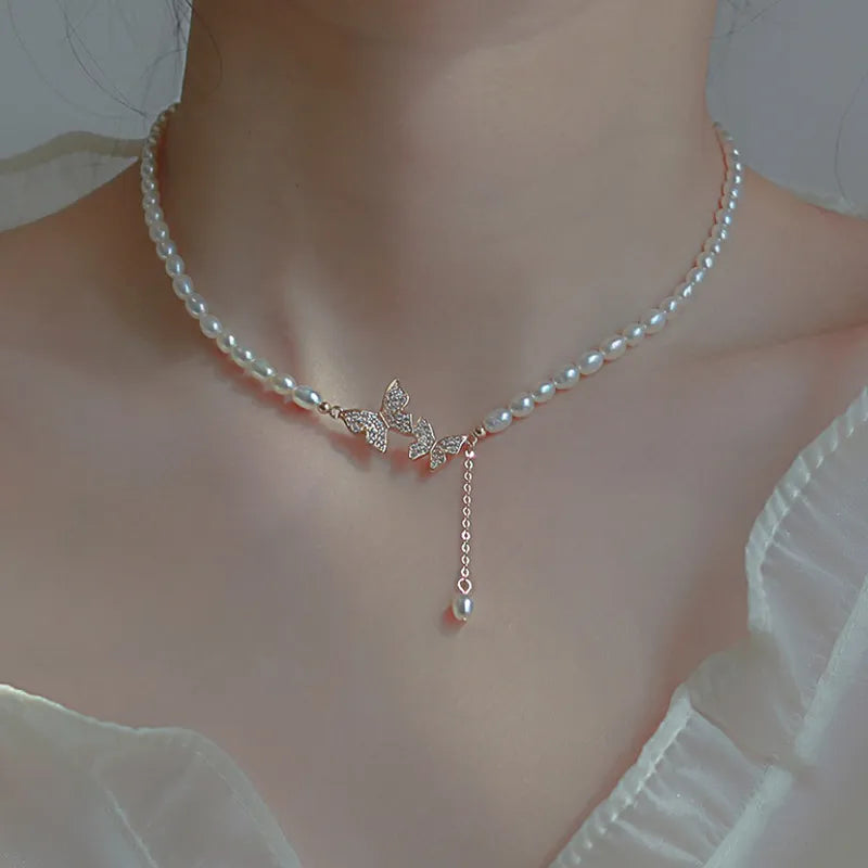 Retro Elegance Pearl Clavicle Necklace