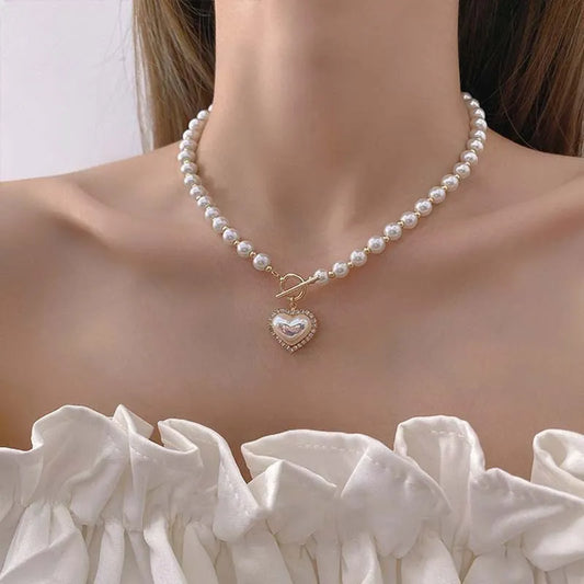 Retro Elegance Pearl Clavicle  Necklace